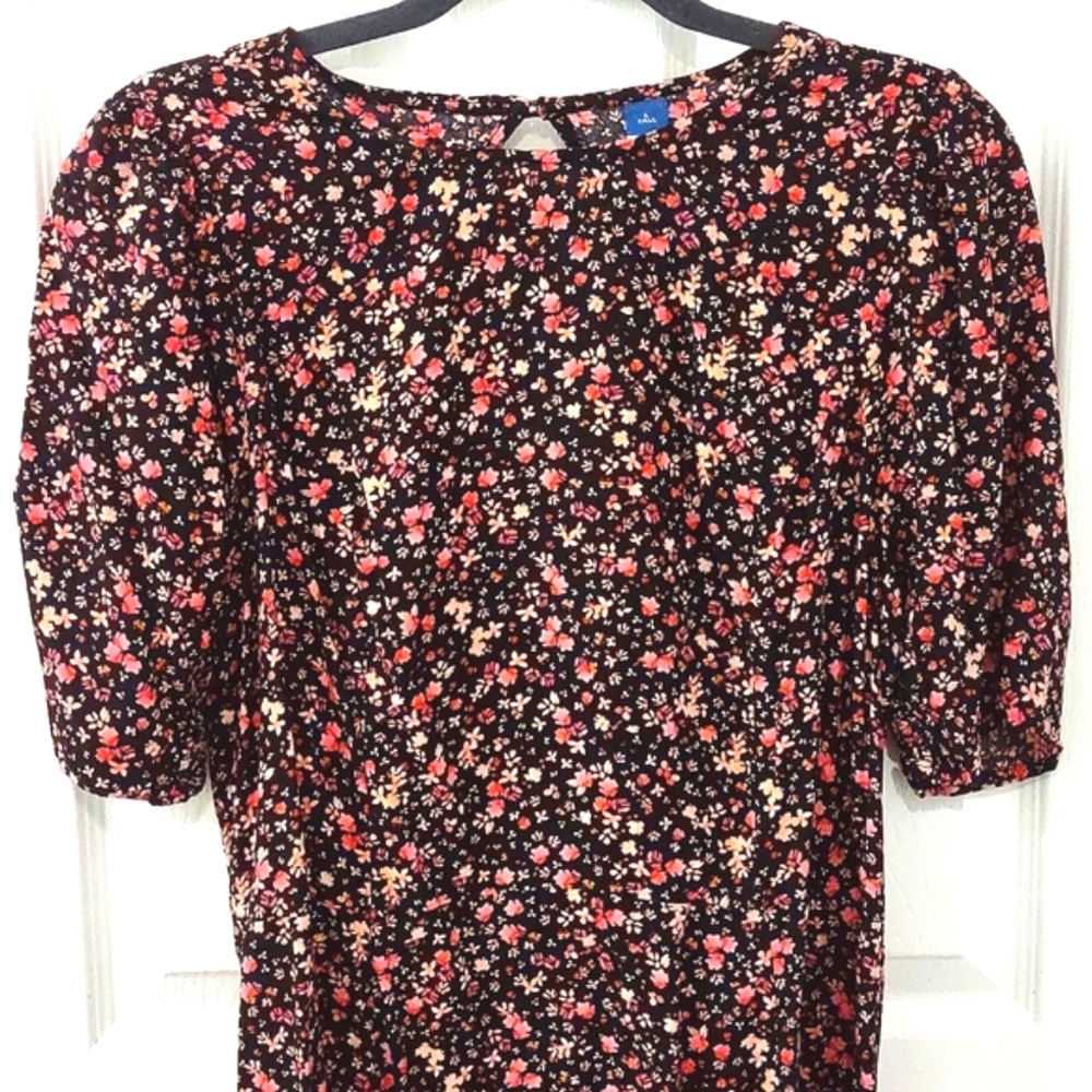 NWOT Old Navy Fit & Flare Puff-Sleeve Smocked Dress Ditsy Floral Size M TALL - Picture 2 of 11